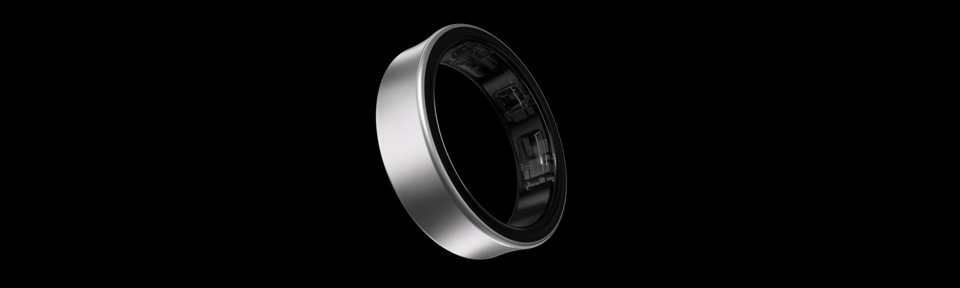En Galaxy Ring vrider sig och texten Galaxy AI är här visas. En stjärnikon är bredvid texten AI. Fem smartphones visas också, med GUI för cyckelspårning, sömncoachning, Samsung Health, träningsdetaljer, hjärtfrekvensfunktioner på skärmen.